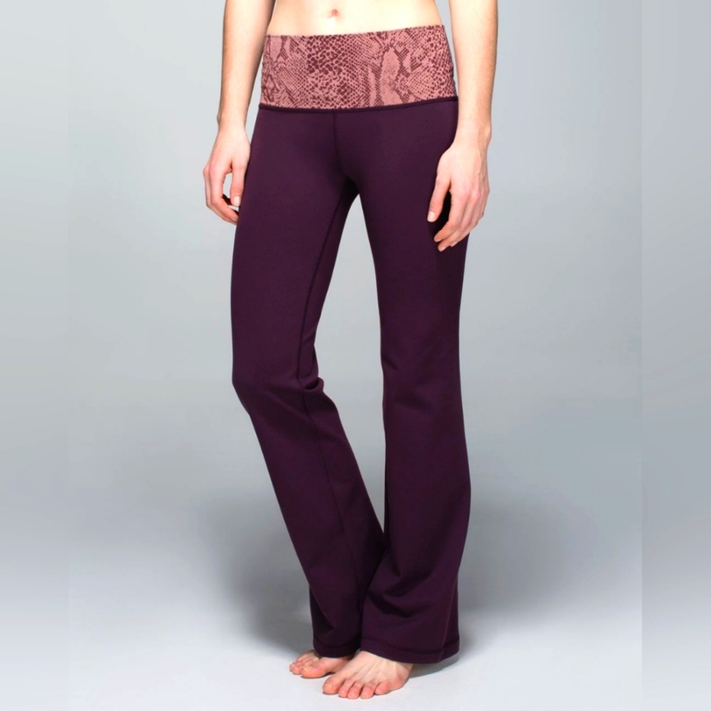 Lululemon Groove Pant II *Full-On Luon (Roll Down Size 4